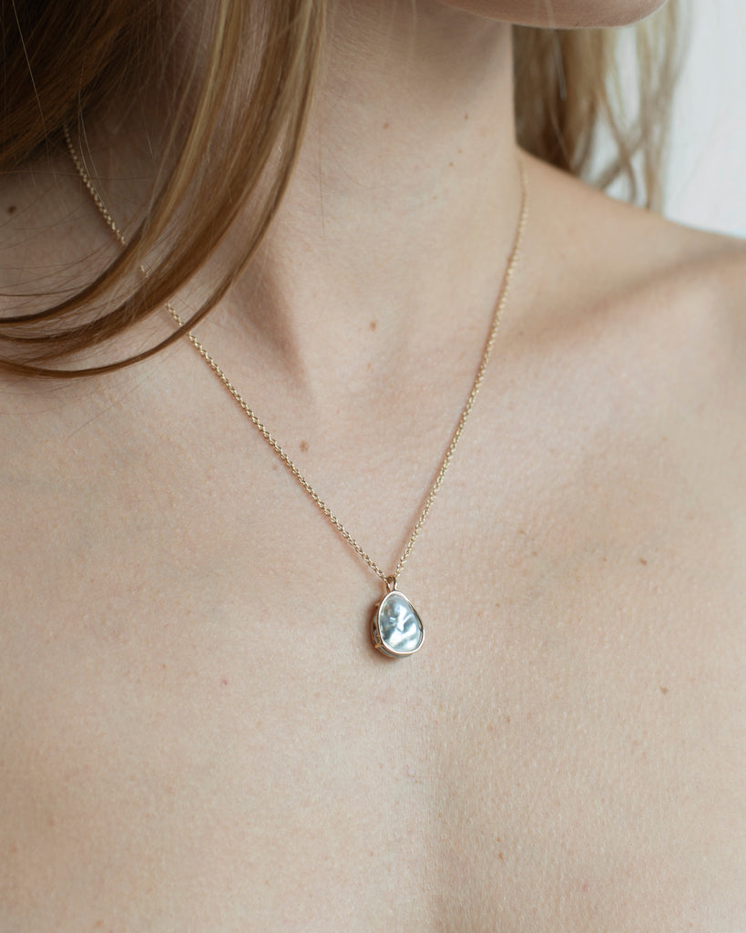 14k Keshi Pearl Floating Pendant Necklace