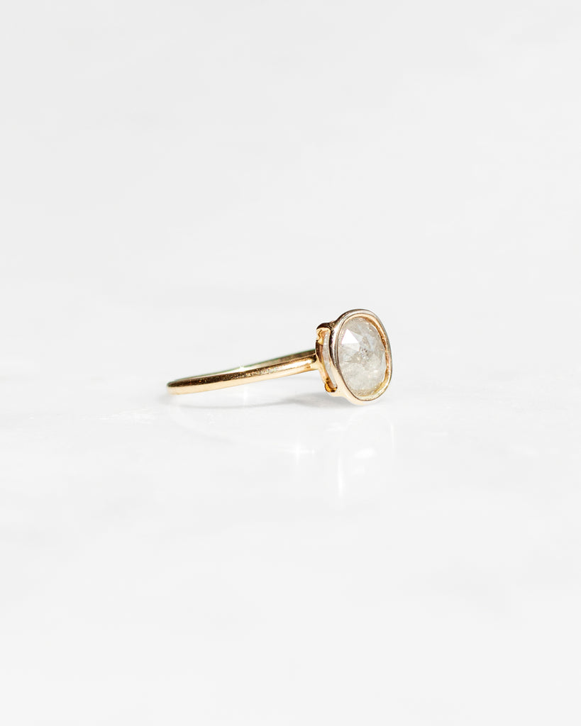 Mineral Diamond Floating Ring - Frost