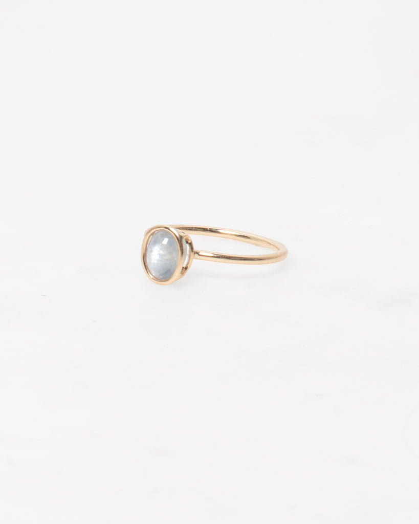 14K Petite Star Sapphire Ring