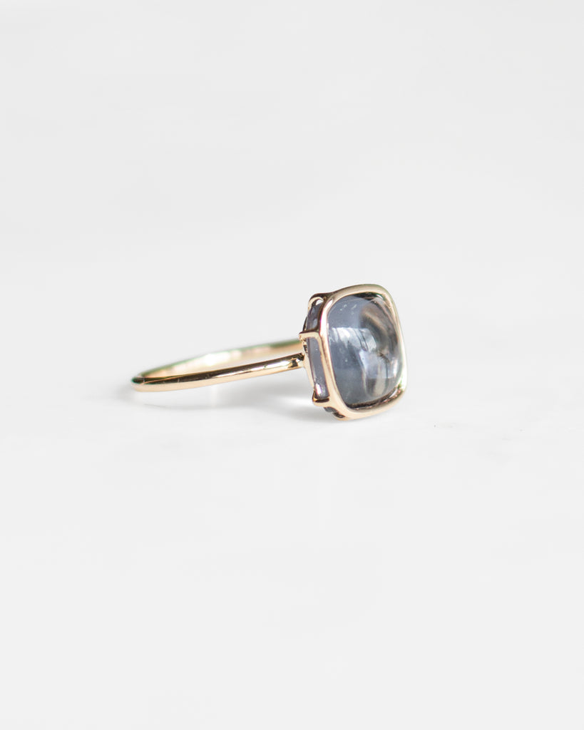 14K Square Charcoal Tourmaline Floating Ring