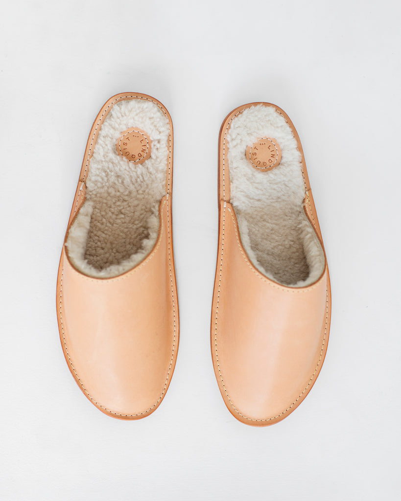 Lindquist - Louil House Shoe in Natural