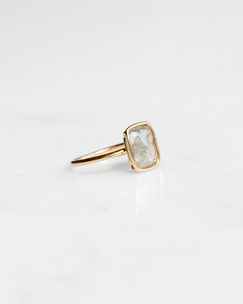Light Olive Mineral Diamond Floating Ring