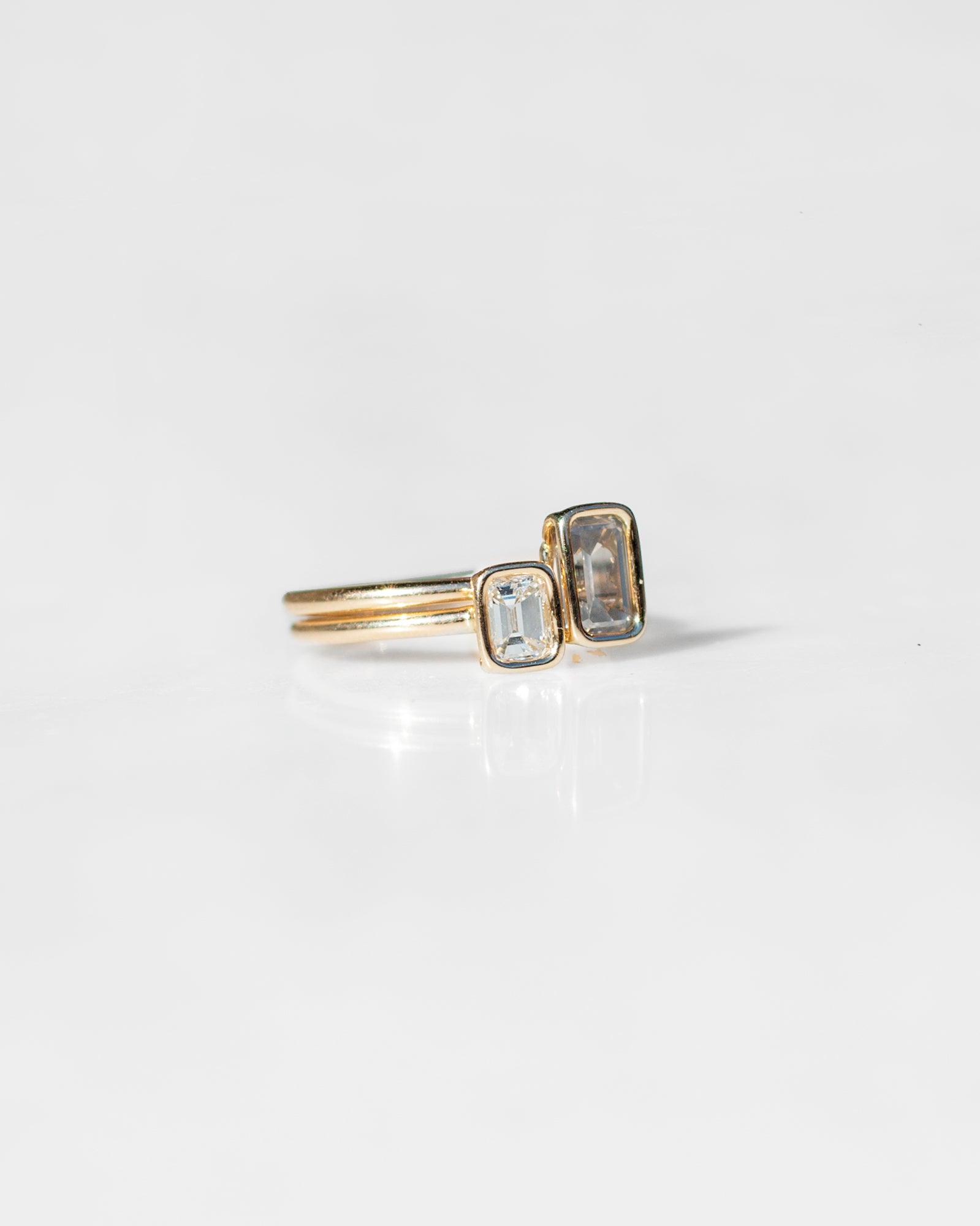 Toi et Moi Diamond Floating Rings - Blue Grey and White Emerald Cut